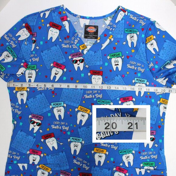 NWT Dickies Dental Theme Short Sleeve V Neck Graphic Scrub Top With Pockets - Picture 7 of 15